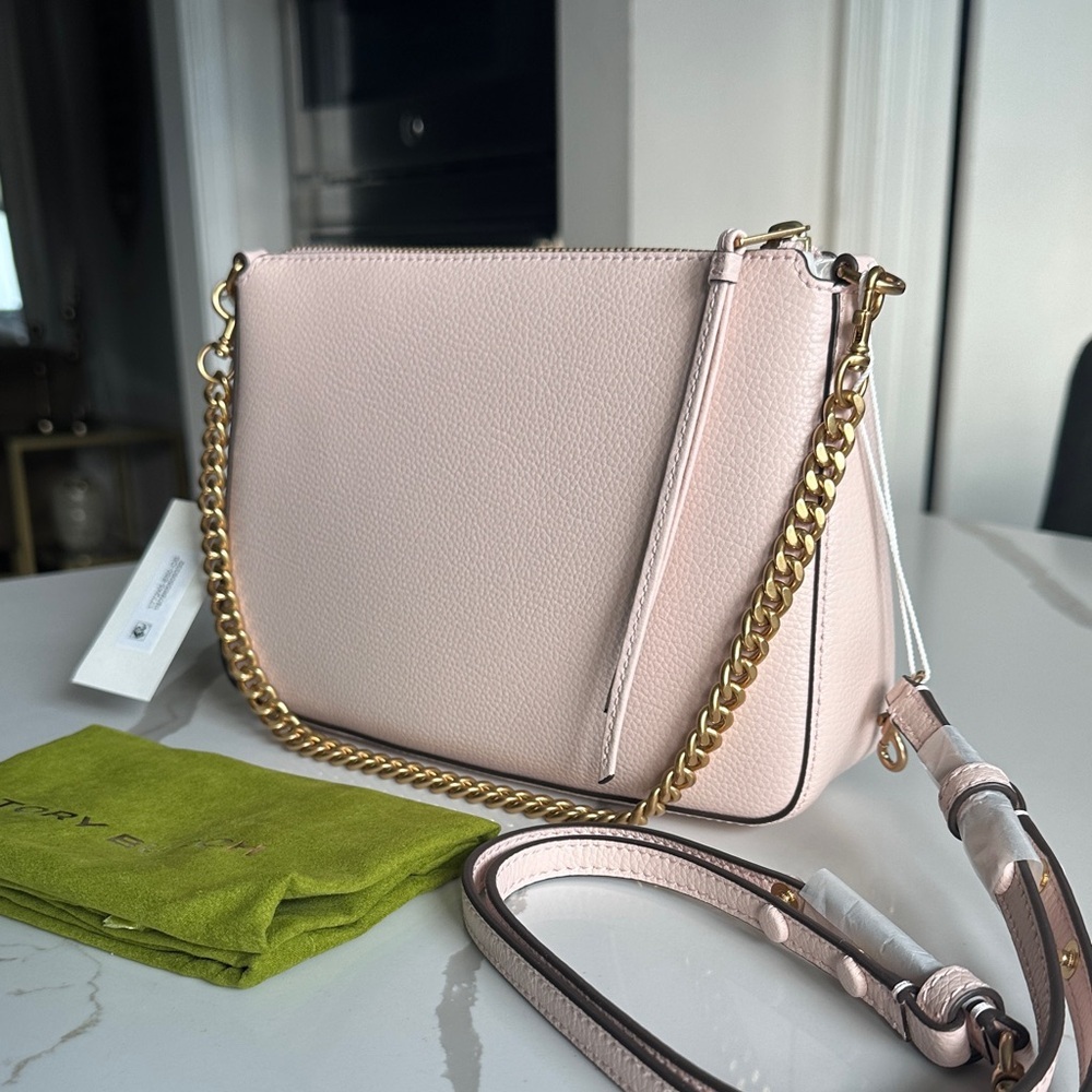 Elegant Pink Leather Shoulder Bag - Picture 2 of 10